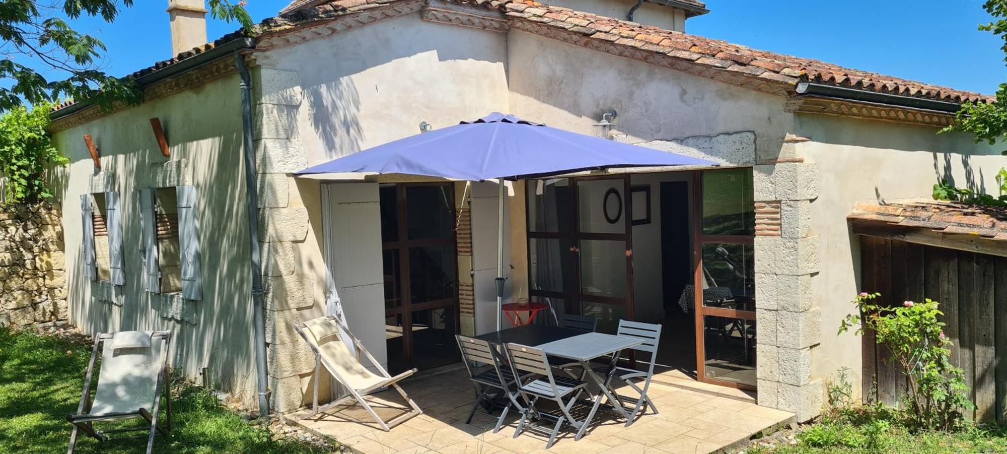 Le Hameau Des Coquelicots Holiday home Damazan